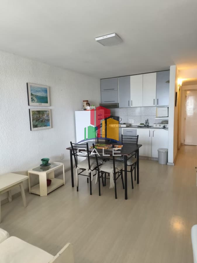 Gale Propiedades & Escribanía Apartamento ID.5108 - Apartamento de 1 Dormitorio en la Península de Punta del Este