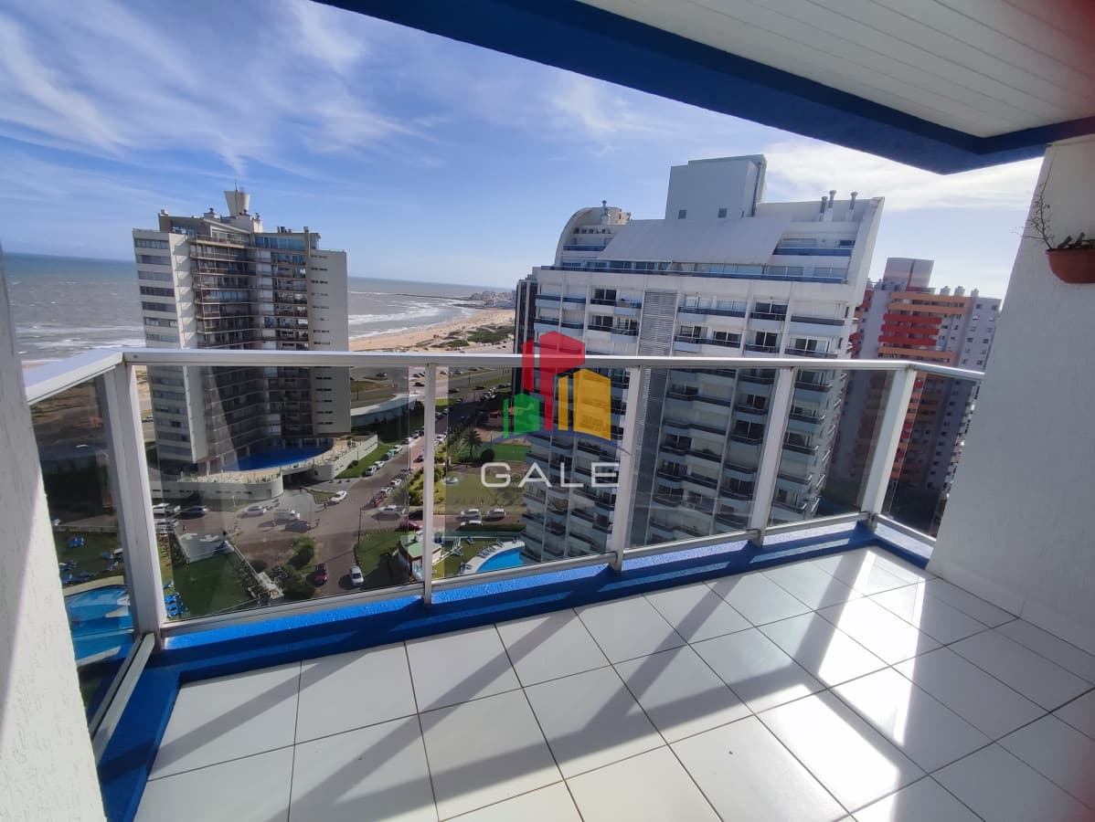 Gale Propiedades & Escribanía Apartamento ID.2983 - Venta de apartamento de 2 dormitorios en la Brava Punta del Este