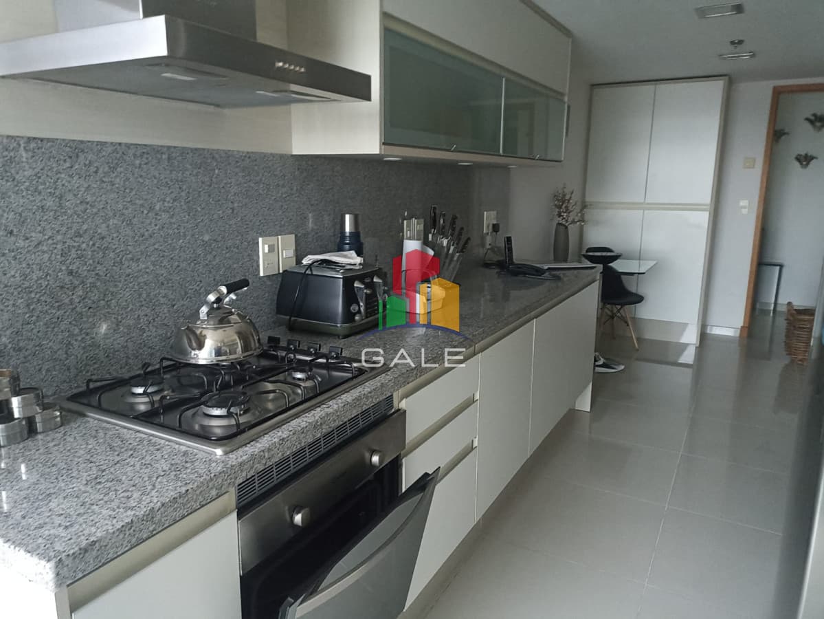 Gale Propiedades & Escribanía Apartamento ID.3125 - Hermoso Y Amplio Apartamento en Punta Del Este