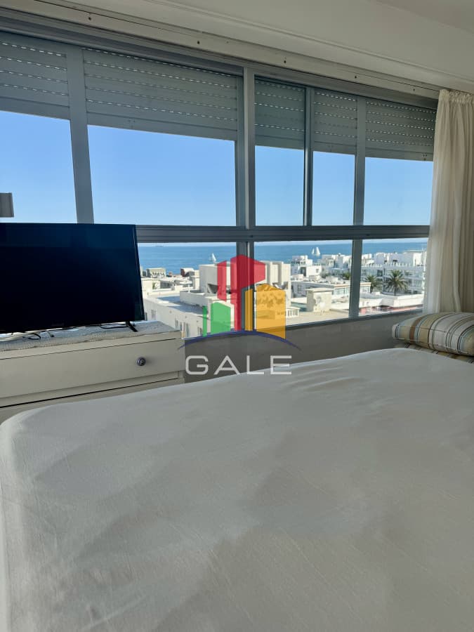 Gale Propiedades & Escribanía Apartamento ID.3354 - Venta de apartamento en el mejor punto de la Península