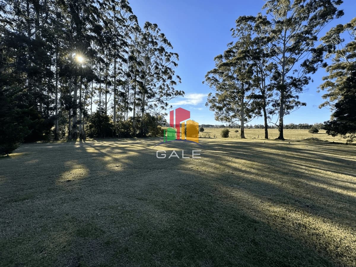 Gale Propiedades & Escribanía Casa ID.3103 - Venta casa en barrio semi cerrado Las Silvias, Punta Ballena