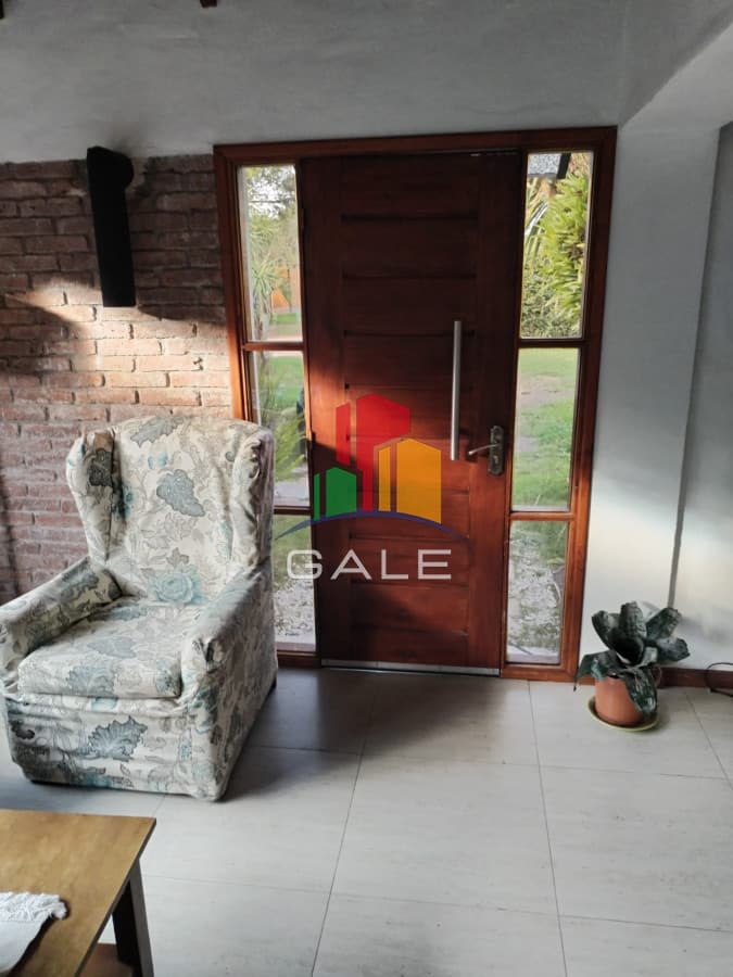 Alquiler casa Barrio Privado Pinares 4 dormitorios  -