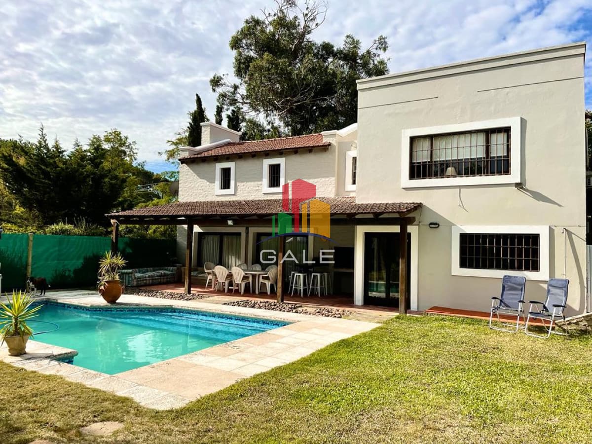 Espectacular casa en San Rafael  -