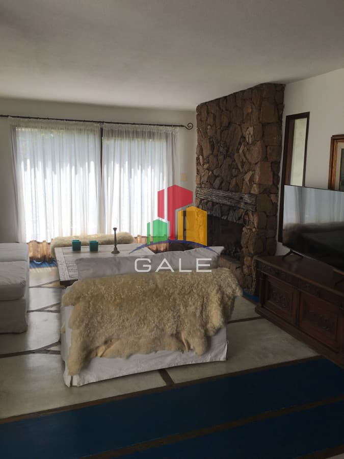 Hermosa casa en la Barra  -
