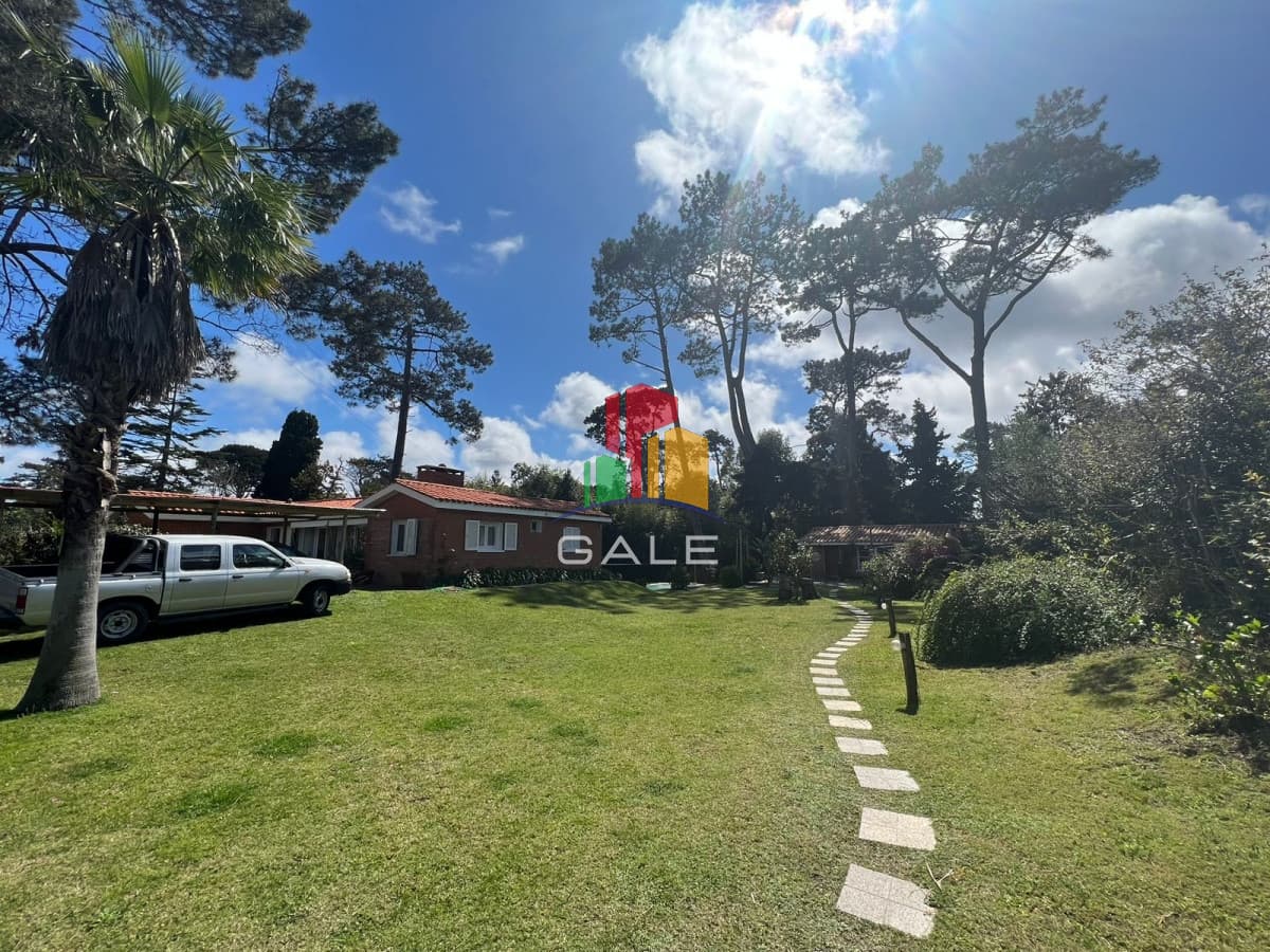 Hermosa casa en Punta del Este  -