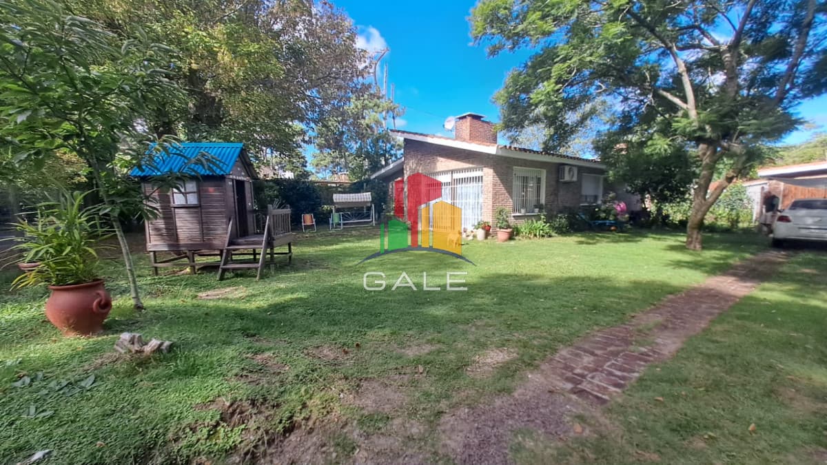 Gale Propiedades & Escribanía Casa ID.3242 - Linda casa en venta, en San Rafael