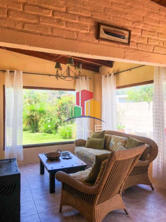 Gale Propiedades & Escribanía Casa ID.4568 - Tu Refugio en El Chorro: Confort y Naturaleza en Armonía
