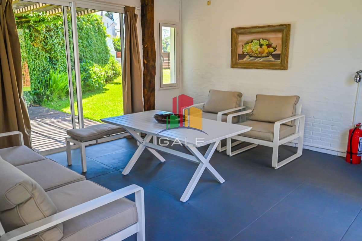 Gale Propiedades & Escribanía Casa ID.3604 - Casa en Venta, Mansa, Punta del Este, 3 Dormitorios.