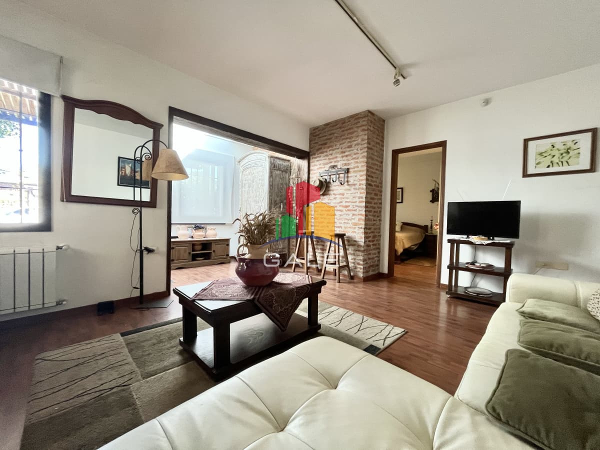 Gale Propiedades & Escribanía Casa ID.3623 - Casa en Barrio Monaco
