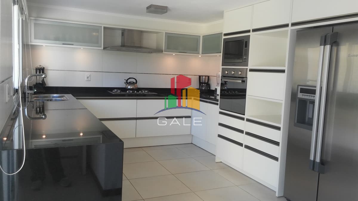Gale Propiedades & Escribanía Casa ID.3290 - Hermosa casa en venta en la zona de la Mansa.
