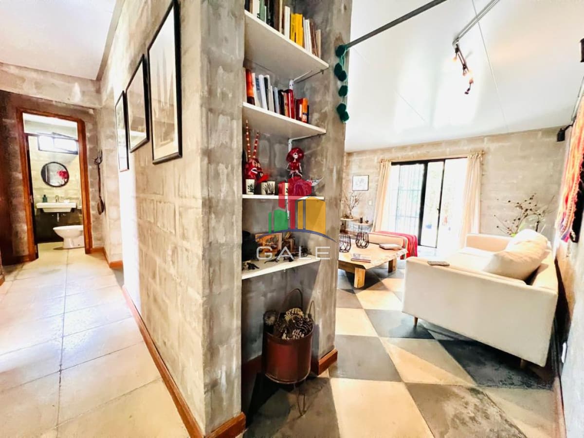 Gale Propiedades & Escribanía Casa ID.2410 - Casa en alquiler - Burnett