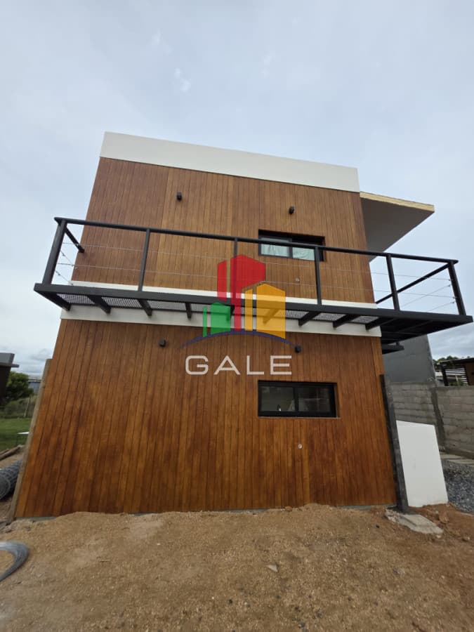 Gale Propiedades & Escribanía Casa ID.5202 - Apartamentos 2 dormitorios en Mansa, ultimas paradas