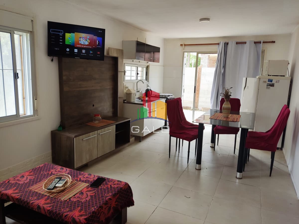 Impactante casa en la Barra en alquiler anual  -