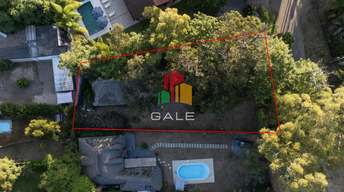 Gale Propiedades & Escribanía Terreno ID.5188 - Terreno en venta - 811 m² en Pinares
