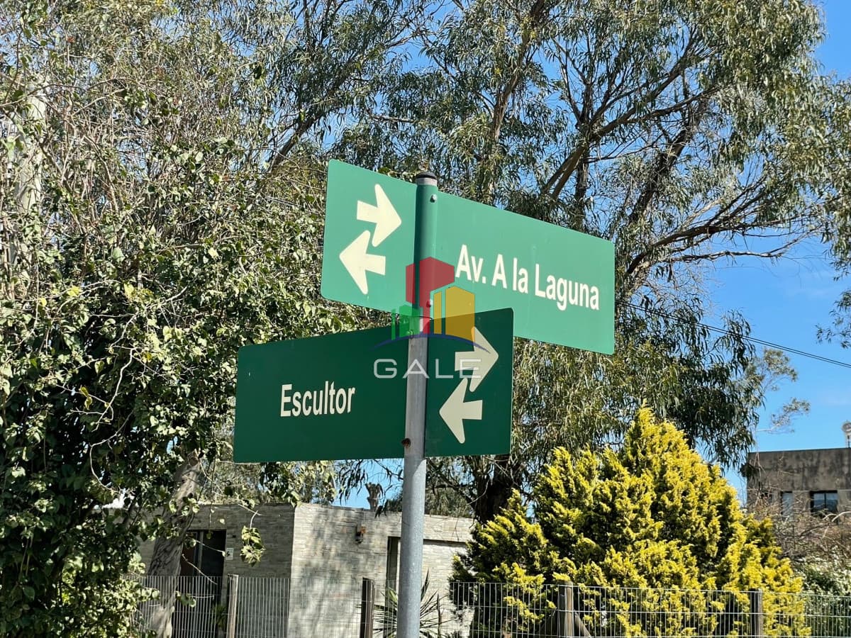 Gale Propiedades & Escribanía Terreno ID.926 - Terreno 10000 m2 , en Pinares - Punta del Este