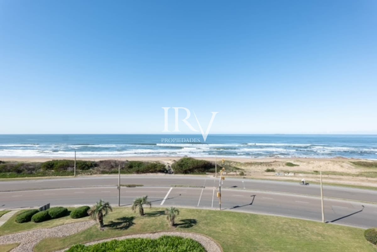 IRV PROPIEDADES Apartamento ID.1132 - Apartamento en Punta del Este, Brava