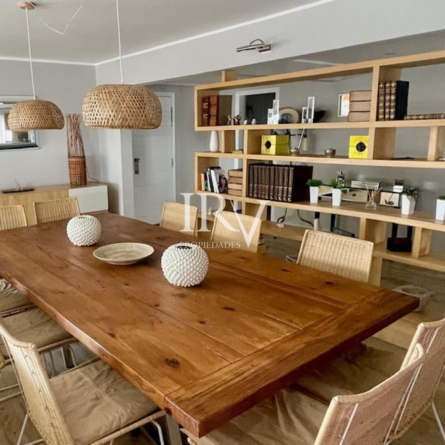 IRV PROPIEDADES Apartamento ID.919 - Venta de Apartamento con vista al Puerto de Punta del Este