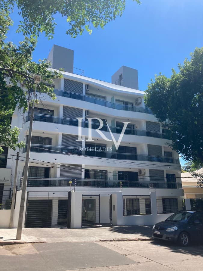 IRV PROPIEDADES Apartamento ID.164 - Apartamento en Venta en Zona Torres WTC y MVD Shoppong con Garaje