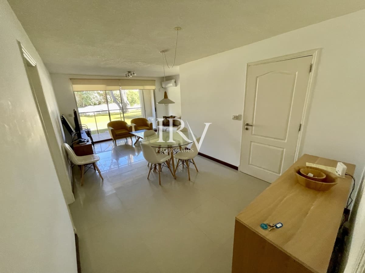 IRV PROPIEDADES Apartamento ID.129 - Muy lindo apartamento en Rincón del Indio de Punta del Este