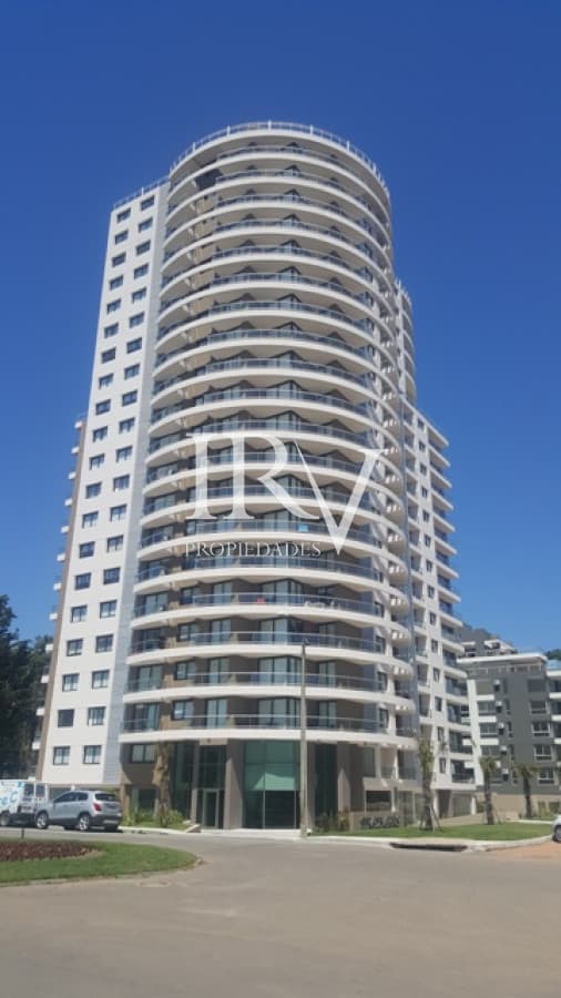 IRV PROPIEDADES Apartamento ID.532 - Apartamento en Venta en Punta del Este. Con renta anual