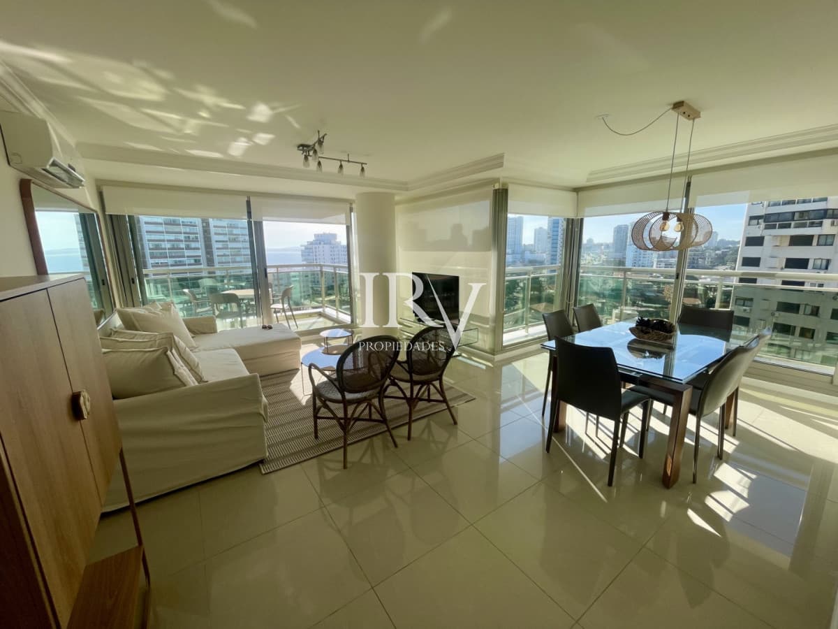 IRV PROPIEDADES Apartamento ID.1060 - Venta de Apartamento en Torre Imperiale de Punta del Este