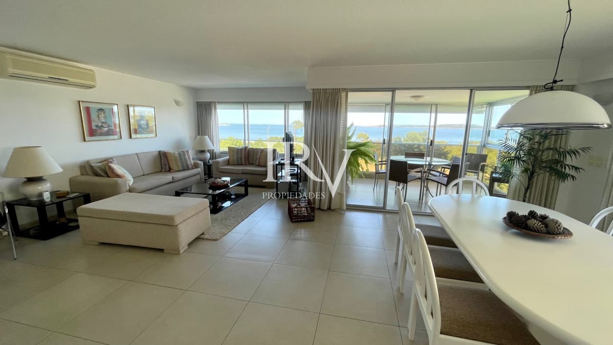 Pda 6 Playa Mansa Punta del Este. Disponible 1er quincena de enero