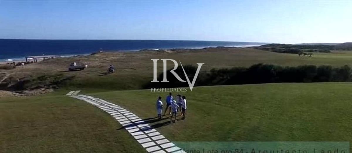 IRV PROPIEDADES Terreno ID.447 - Imperdible Lote Al 50% Off De Su Valor, Dentro De Las Garzas