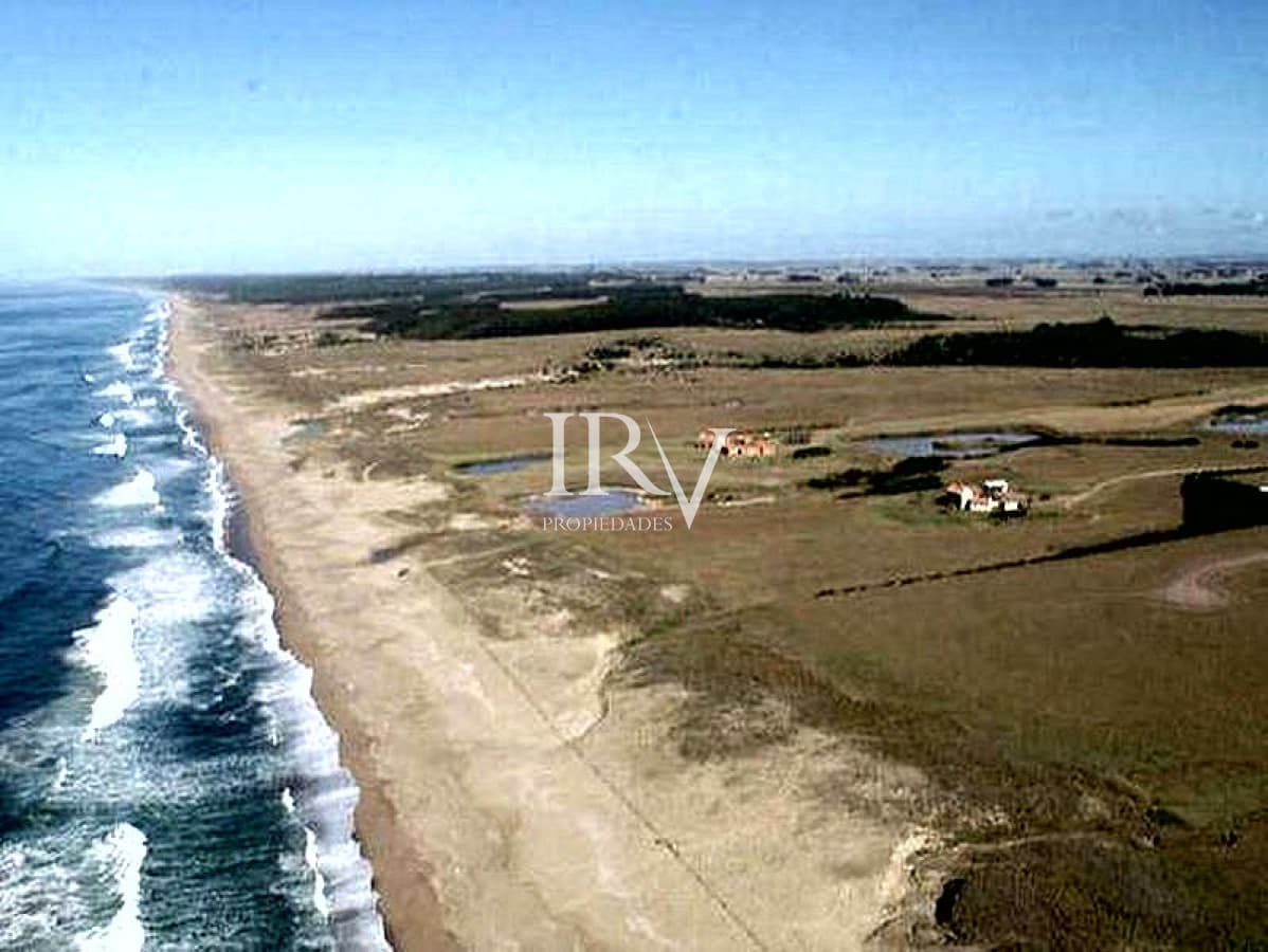 IRV PROPIEDADES Terreno ID.447 - Imperdible Lote Al 50% Off De Su Valor, Dentro De Las Garzas