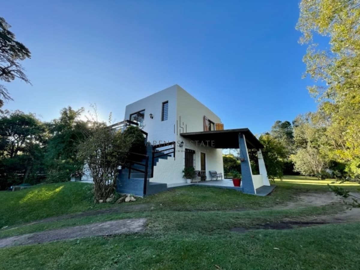 Casa ID.2105 - Casa en venta. Pinares. Ideal para todo el año