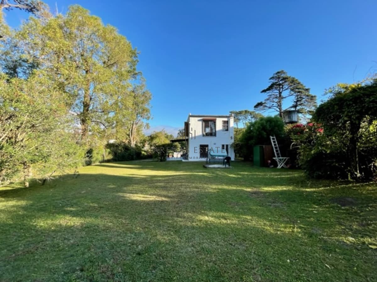 Casa ID.2105 - Casa en venta. Pinares. Ideal para todo el año