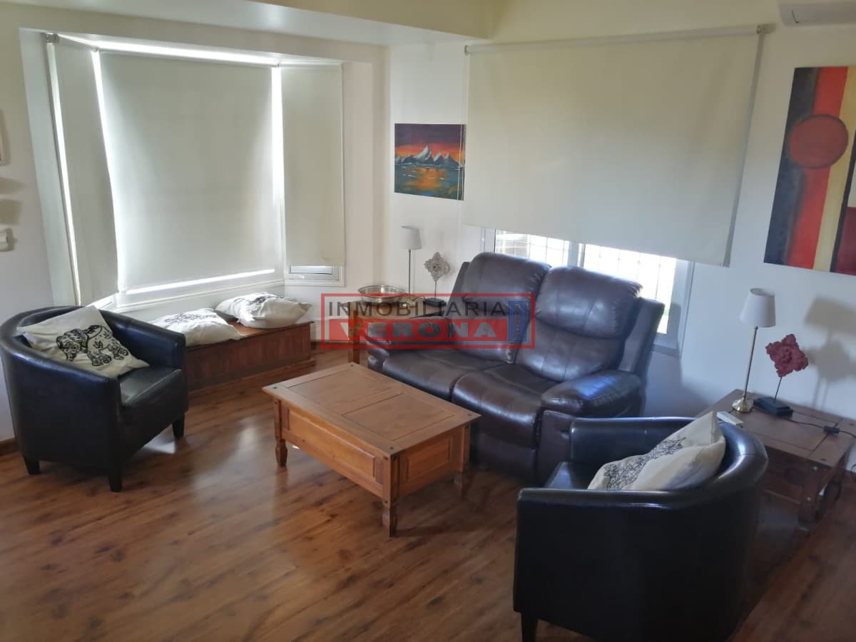 Hermosa casa en solanas a metros de la playa - Inmobiliaria Verona Punta