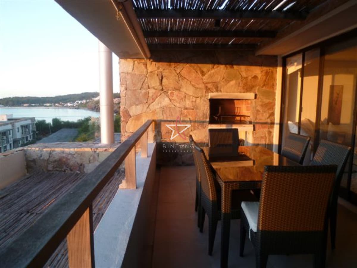 Alquiler temporario de apartamento de dormitorio y medio en Quartier Punta Ballena - Bintang Propiedades