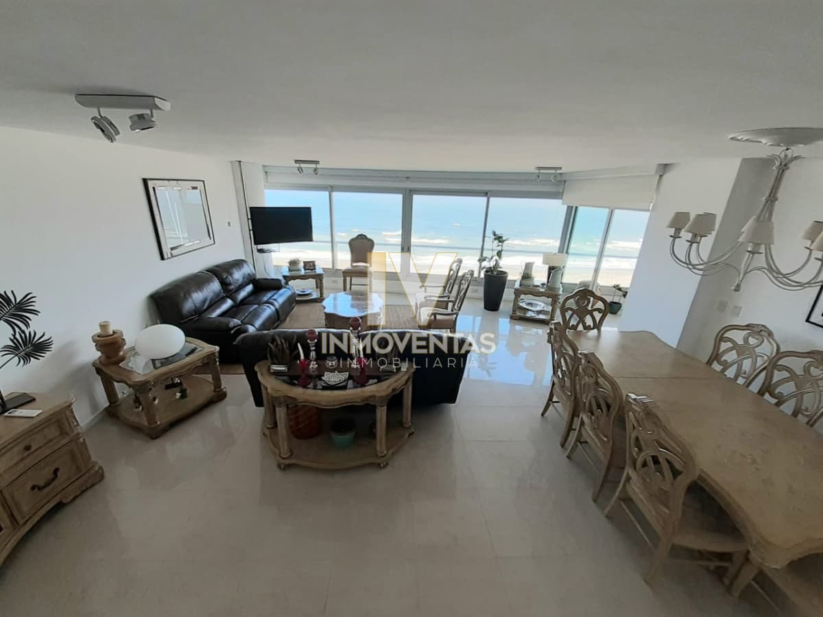 Alquiler temporal de apartamento esquinero en Torre Le Parc II, Playa Brava