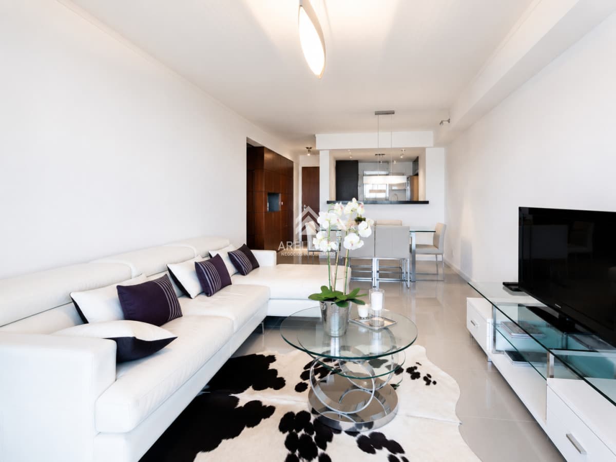 Apartamento ID.5575 - Alquiler temporal Apartamento 2 Dormitorios y Medio en Forest Tower - Punta del Este