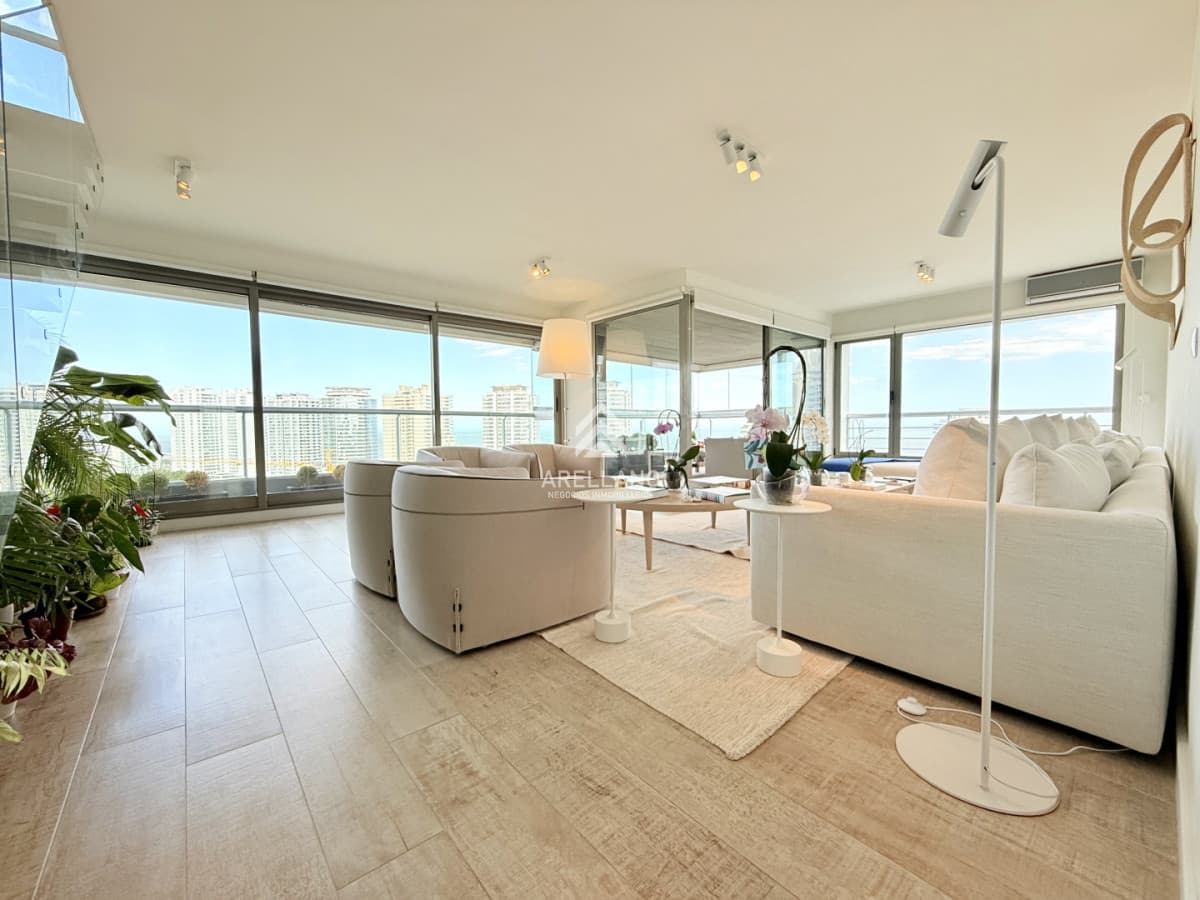 Apartamento ID.5840 - Venta Apartamento Penthouse 3 dormitorios con parrillero propio en alquiler temporario, Roosevelt Brava, Punta del Este