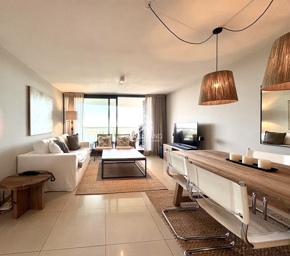 Apartamento ID.5775 - Alquiler temporal apartamento de 2 dormitorios a pasos de Punta Shopping