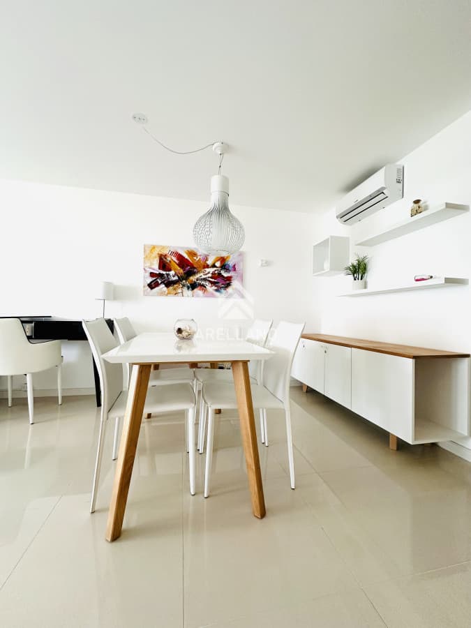 Apartamento ID.4250 - Apartamento de 1 Dormitorio en playa Brava, Punta del Este