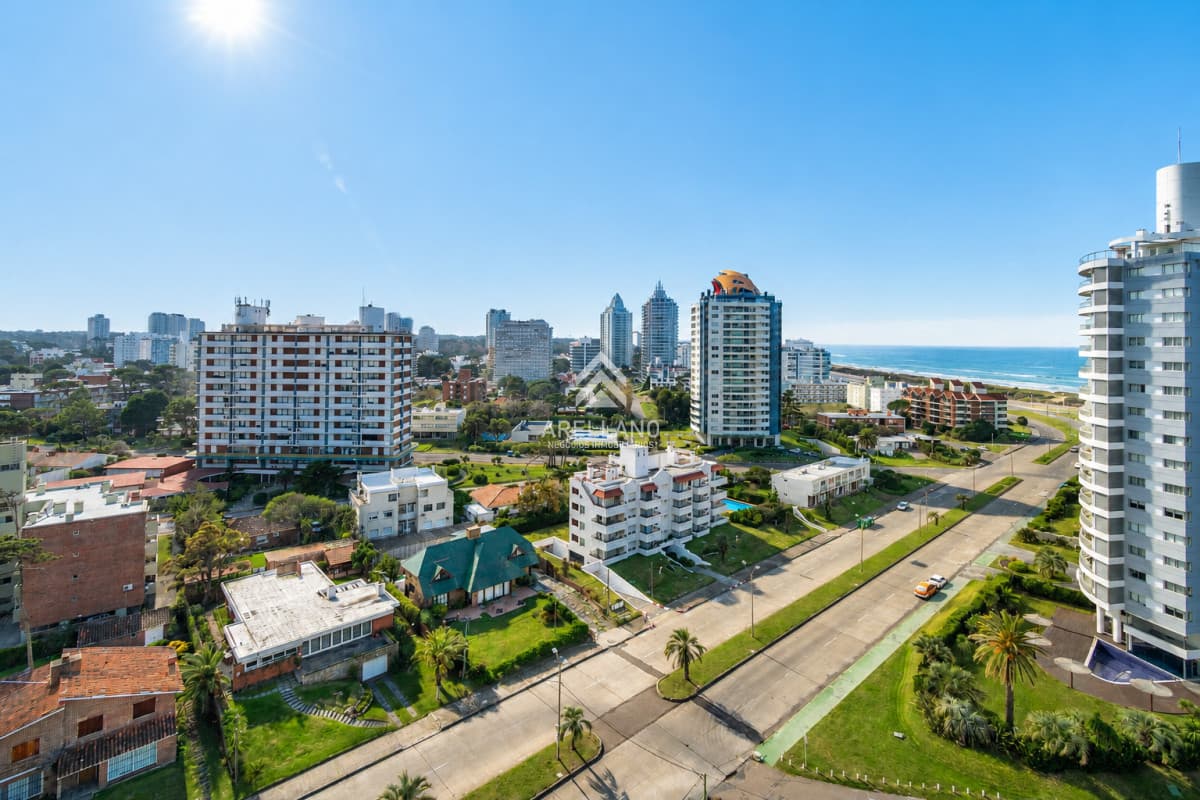 Apartamento ID.5575 - Alquiler temporal Apartamento 2 Dormitorios y Medio en Forest Tower - Punta del Este