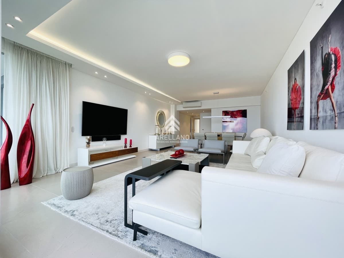 Apartamento ID.6137 - Venta Apartamento 3 Dormitorios, Le Parc Punta del Este