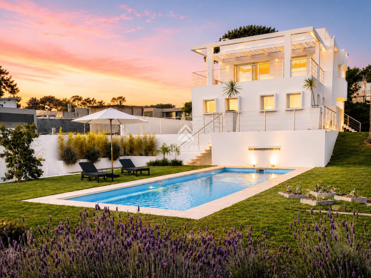 Casa ID.3851 - Alquiler de temporada Excelente Casa de 4 Dormitorios y Piscina en Manantiales, Punta del Este