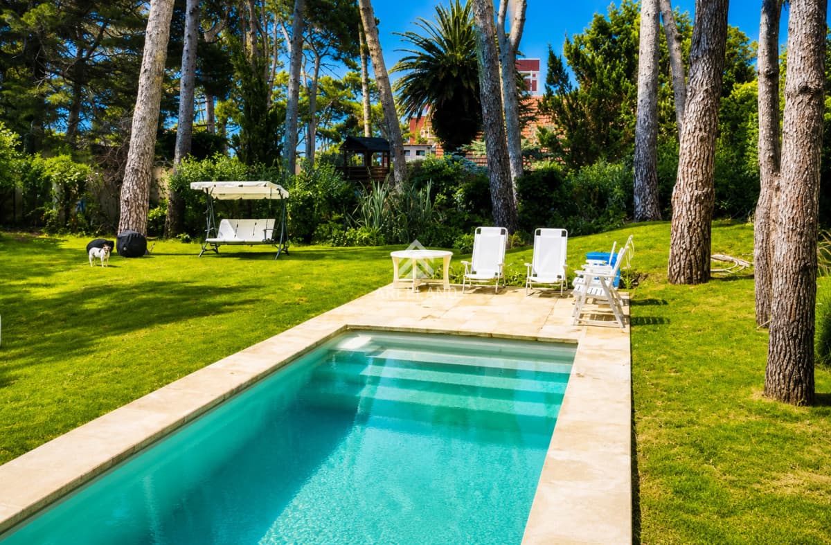 Casa ID.5368 - Casa de 3 Dormitorios más Dependencia y Piscina, en Aidy Grill Punta del Este, Ubicada a pasos del Mar