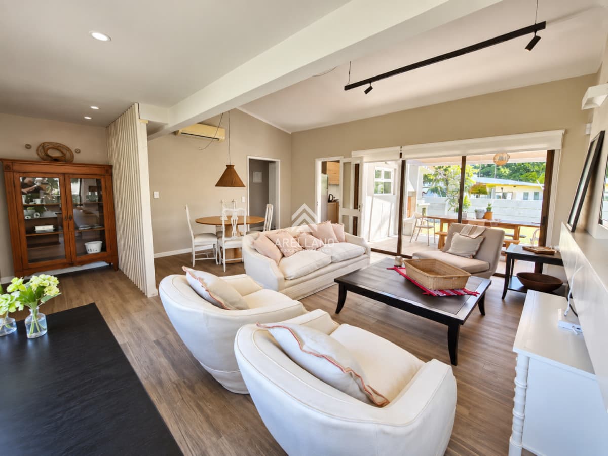 Casa ID.6972 - Alquiler de temporada Casa de 3 Dormitorios con Parrillero y Piscina, Punta del Este