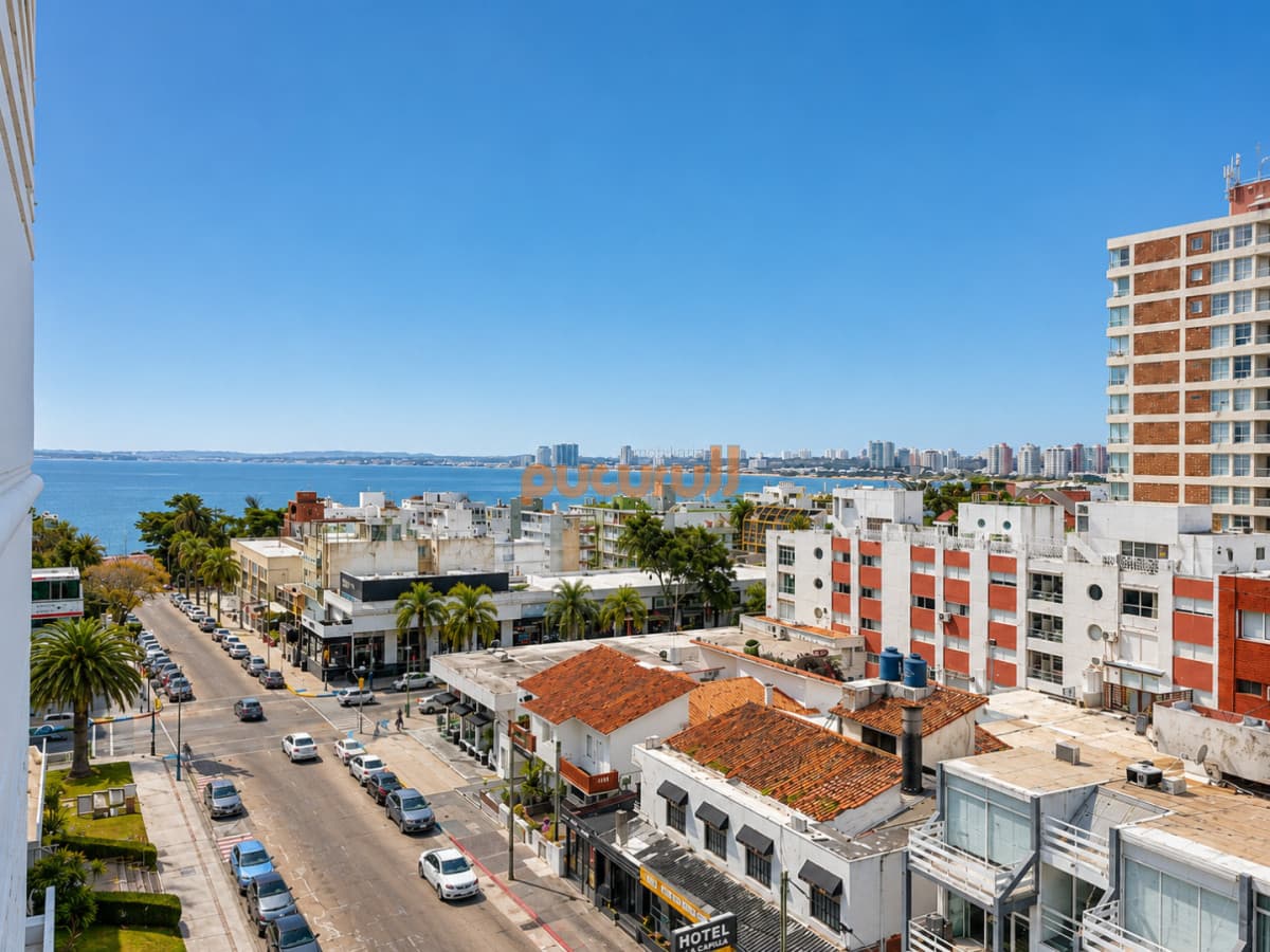 Venta de apartamento de 1 Dormitorio en el corazón de la Península, Punta del Este
