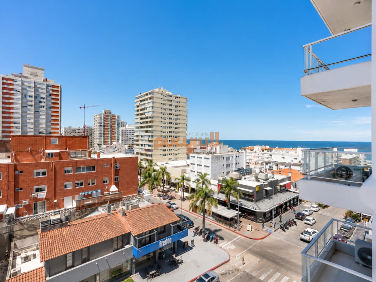 Venta de apartamento de 1 Dormitorio en el corazón de la Península, Punta del Este