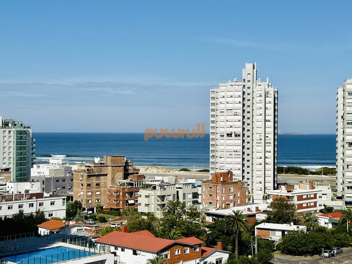 Moderno apartamento de 1 Dormitorio en torre con servicios, Aidy Gill Punta del Este