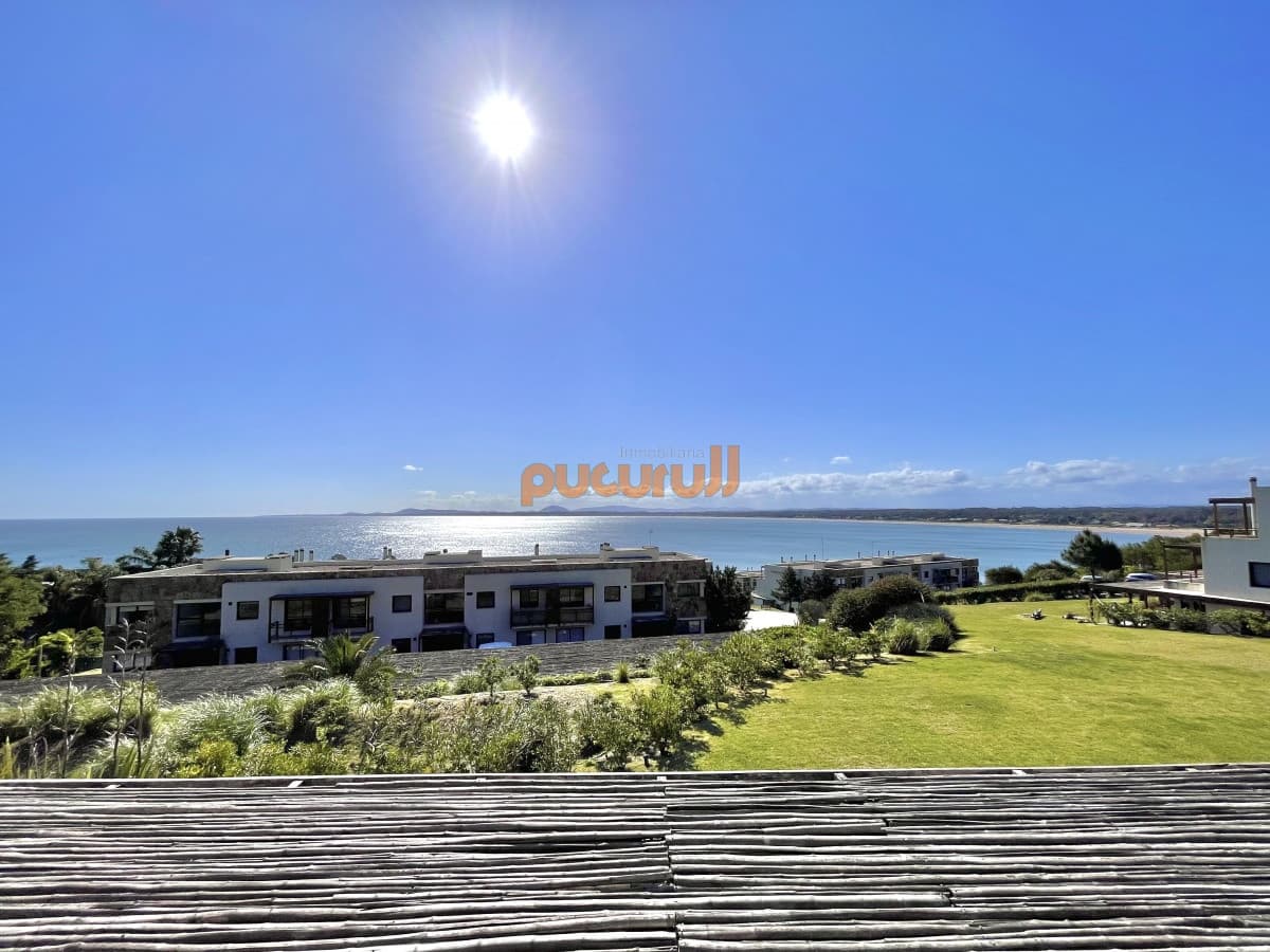 Alquiler temporario de apartamento de dos dormitorios con parrillero, Punta Ballena