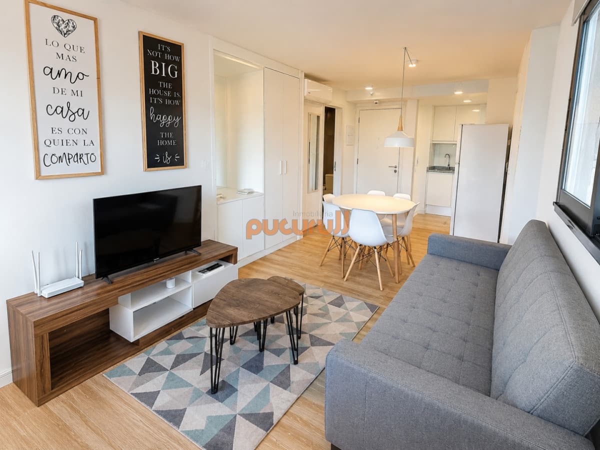 Apartamento de 1 Dormitorio a pasos de playa Brava, Punta del Este