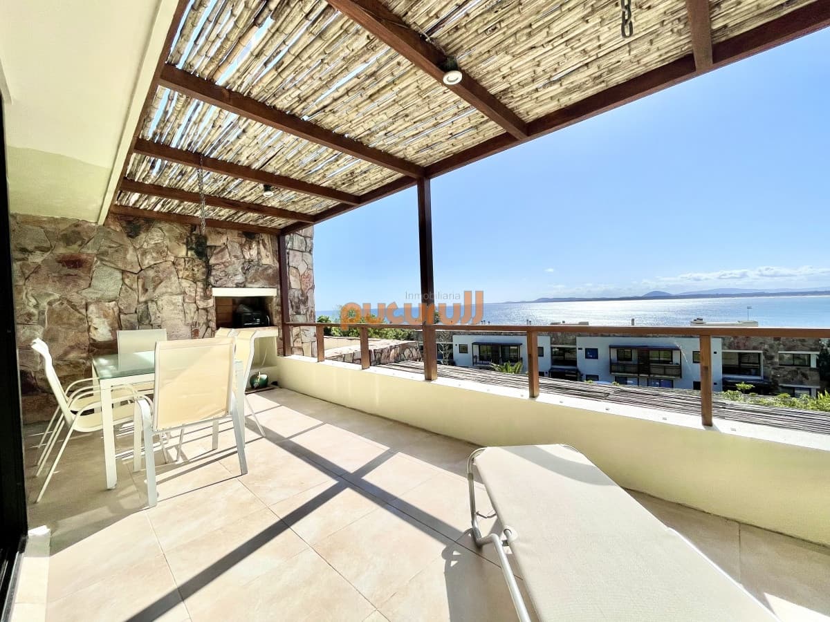 Alquiler temporario de apartamento de dos dormitorios con parrillero, Punta Ballena