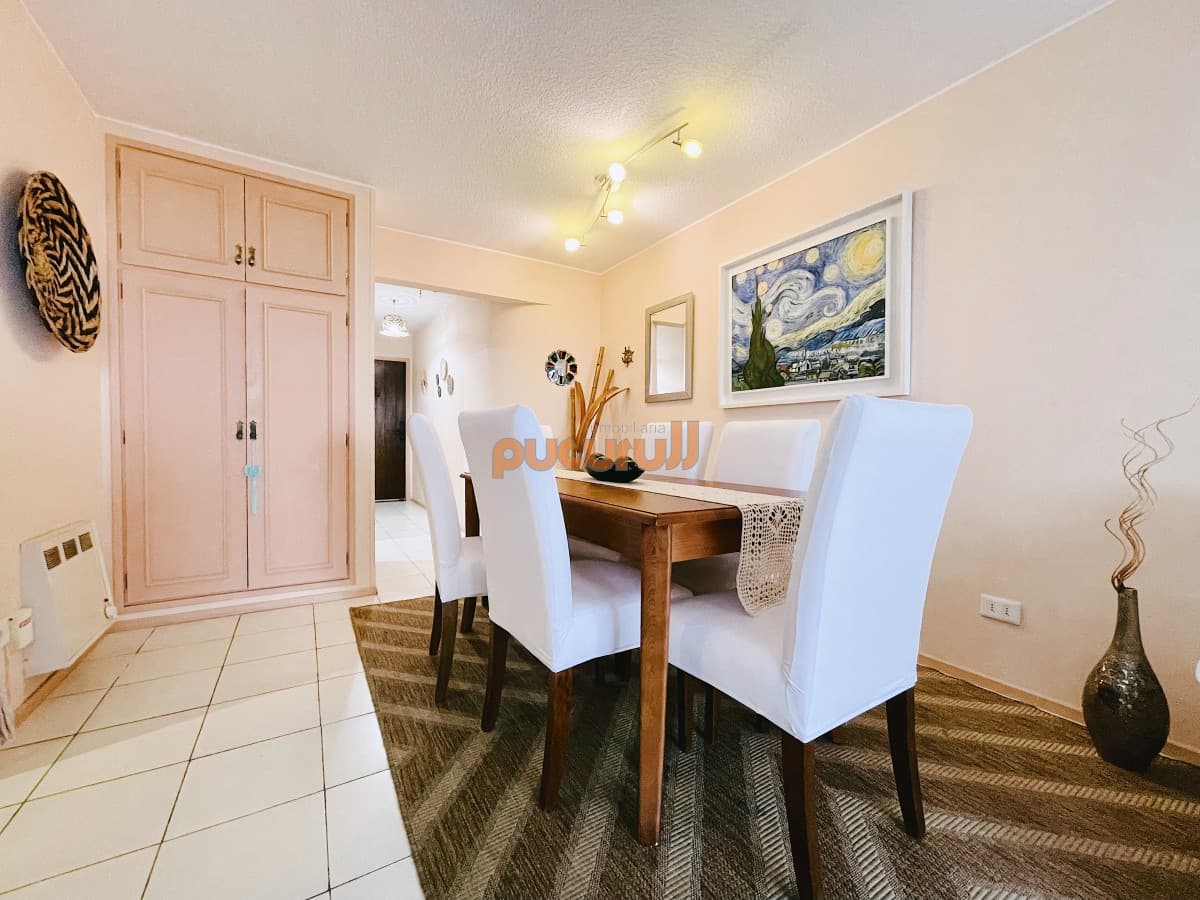 Excelente Apartamento de 2 Dormitorios Frente a Los Dedos, Playa Brava Punta del Este
