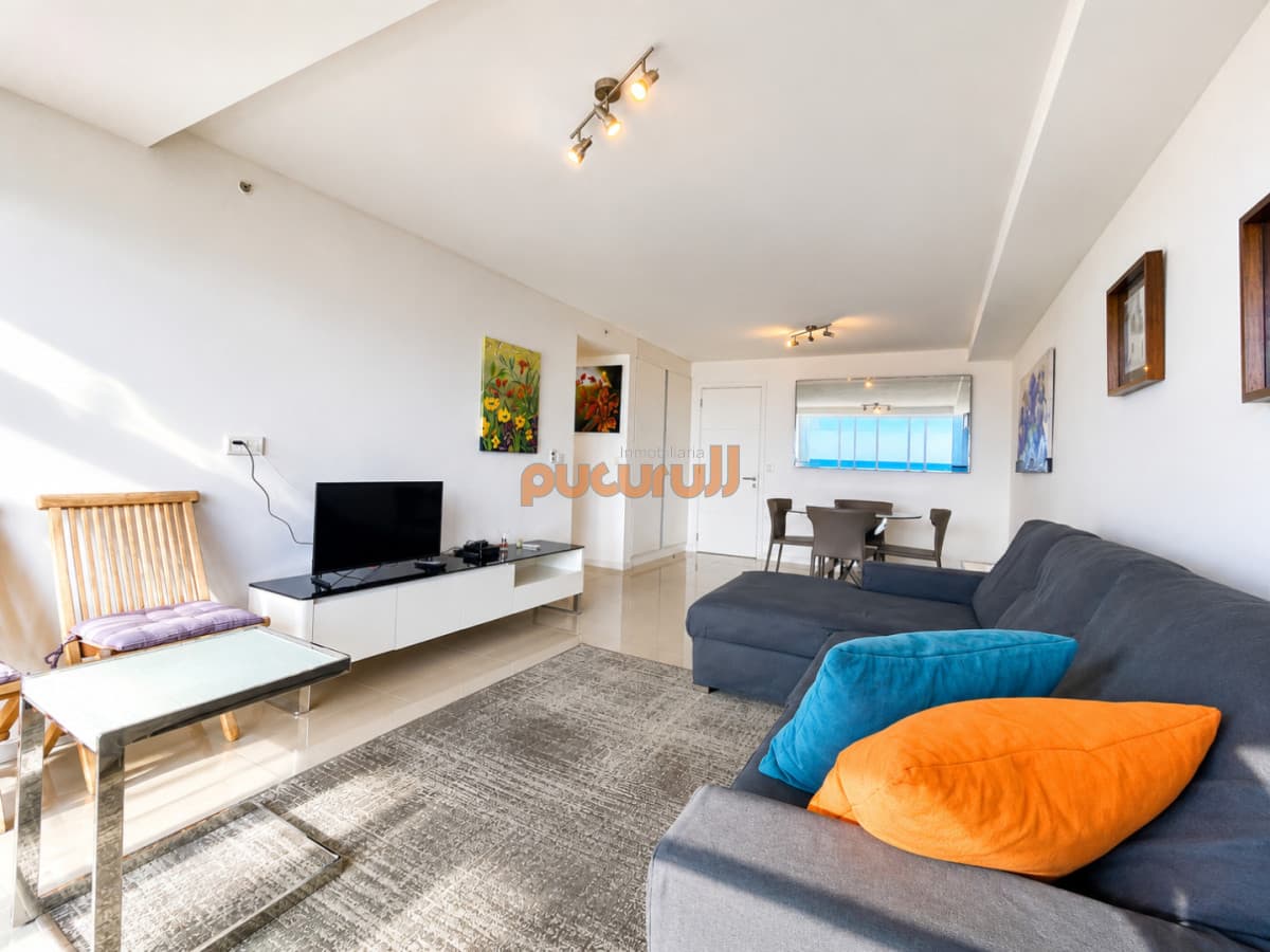 Alquiler temporario y venta de apartamento Penthouse en torre One, Playa Brava